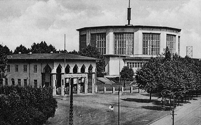 Die Ausstellungshallen am Wildenbruchplatz in Gelsenkirchen dienten den Nazis im Januar 1942 als so genanntes 'Judensammellager'