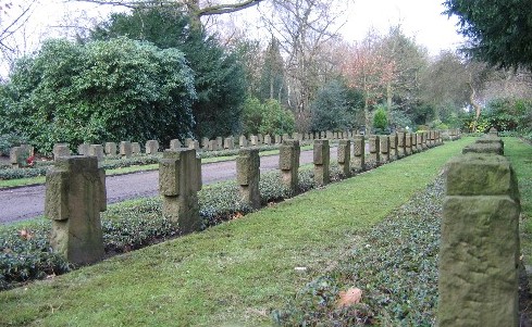 Gräber von Opfern des Bombenkrieges auf dem Friedhof  Gelsenkirchen Horst-Süd