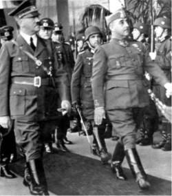 Das Foto zeigt Franco und Hitler in Hendaya, ein Jahr nach dem spanischen Bürgerkrieg