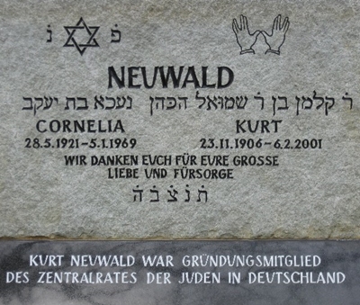 Grabstein  Kurt und Cornelia Neuwald auf den Jdischen Friedhof in Gelsenkirchen-ckendorf