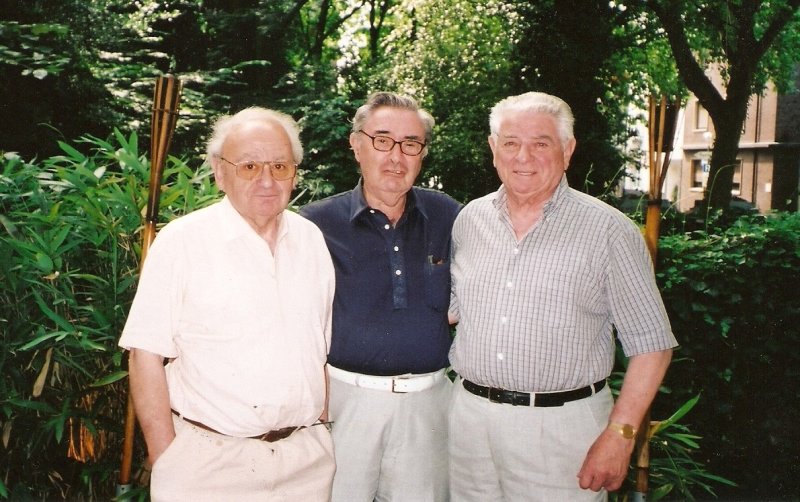 Von links: Rolf Abrahamsohn, Herman Neudorf und Fawek Ostrowiecki 1996 in Gelsenkirchen.
