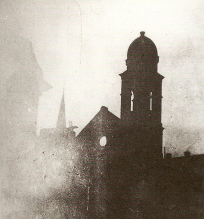 Die zerstörte Synagoge in der Gelsenkirchener Innenstadt nach der Pogromnacht im November 1938